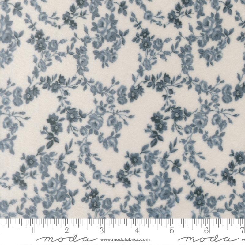 Nantucket Summer Quilting Cuddle Cream - Quilt Fabric