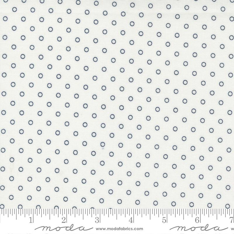 Nantucket Summer Dots Cream - Quilt Fabric