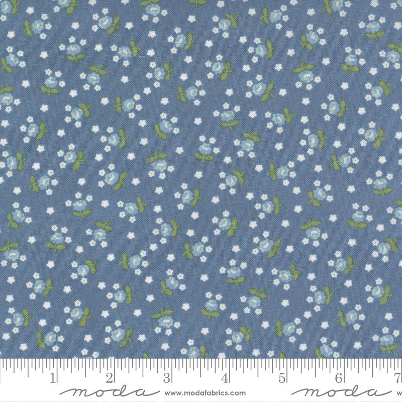 Nantucket Summer Floral Lake - Quilt Fabric