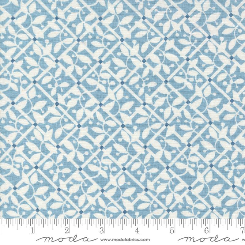 Shoreline Light Blue - Quilt Fabric