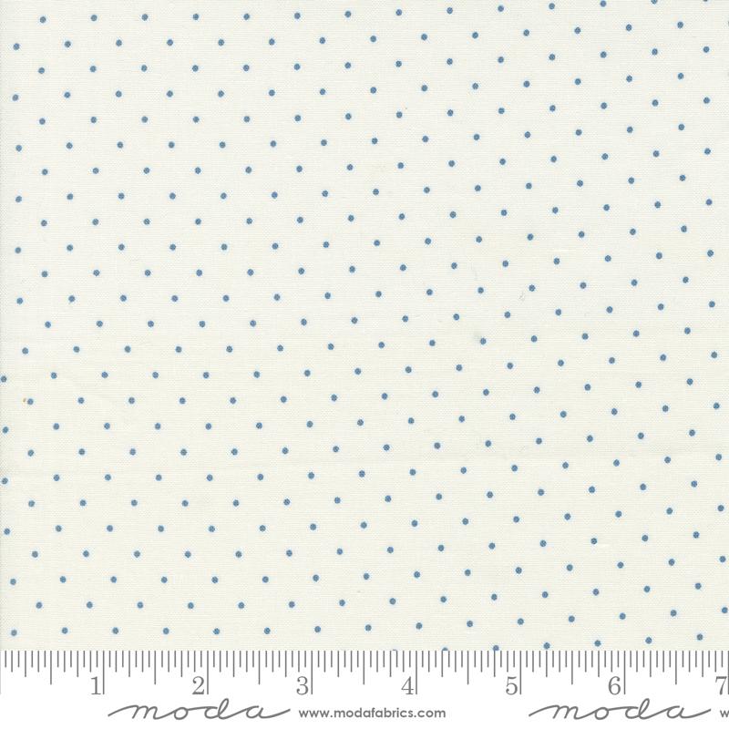 Shoreline Cream Medium Blue - Quilt Fabric