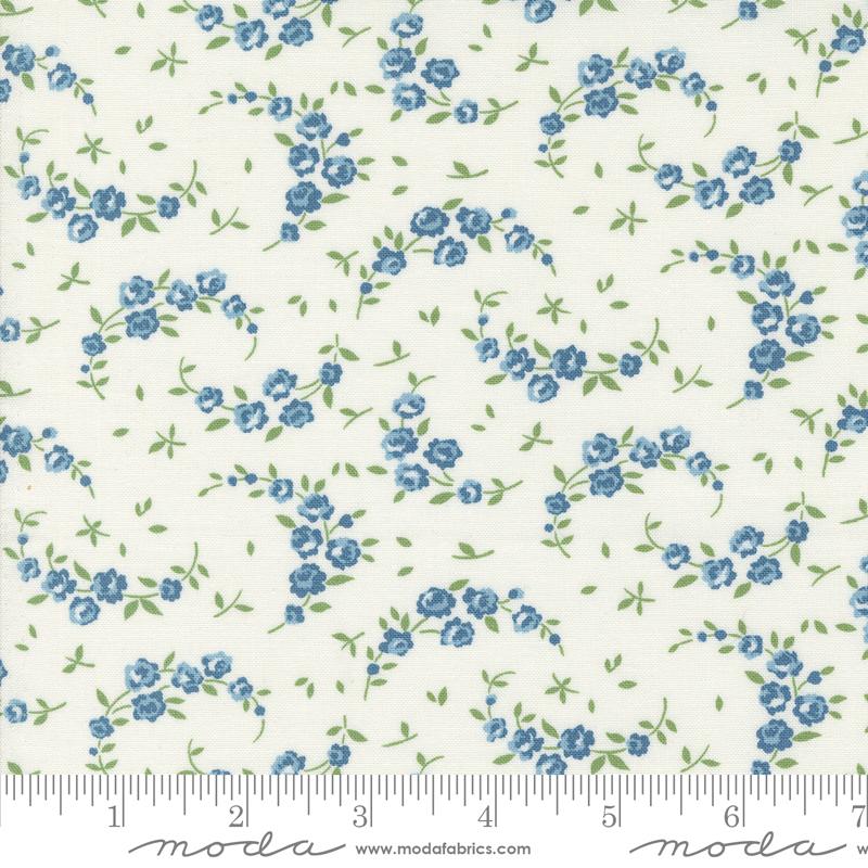Shoreline Cream Multi - Quilt Fabric