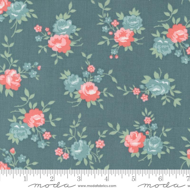 Rosemary Cottage Lake - Quilt Fabric
