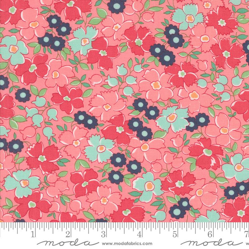 Summertime Flower Blush - Quilt Fabric