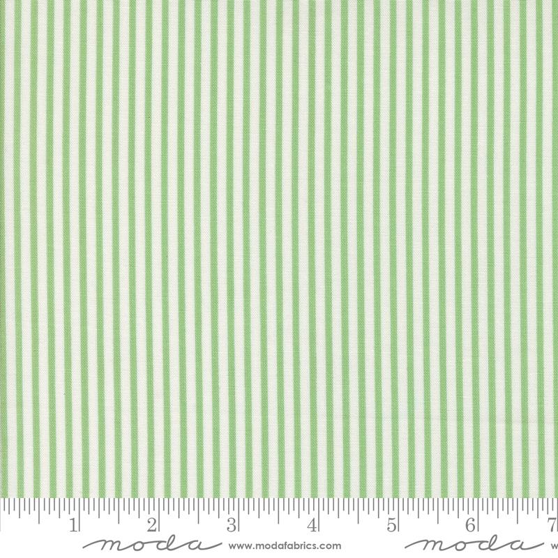 Summertime Line Green - Quilt Fabric