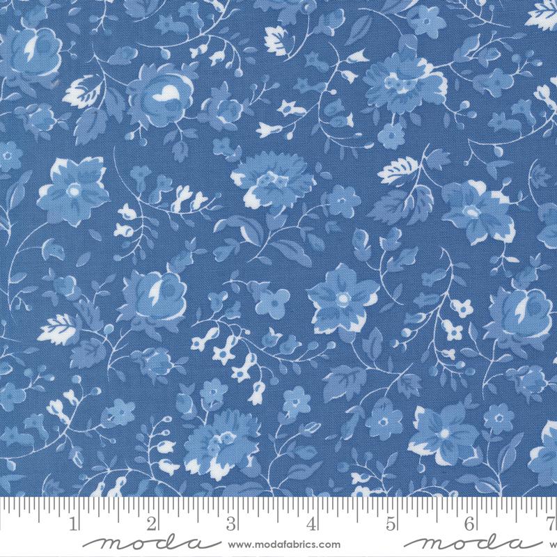 Blueprint Vineyard Sea - Quilt Fabric