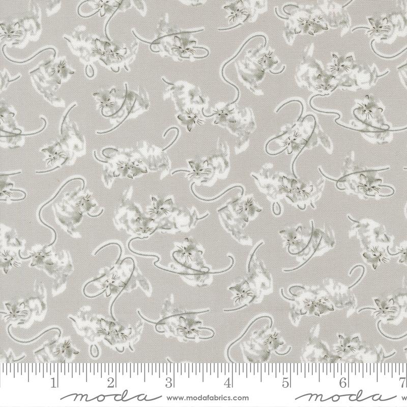 A Cat Named Stitch Kitten Grey - Quilt Fabric