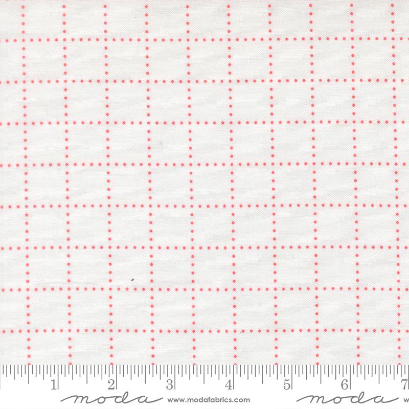 Bloomsberry Graph White Blush - Quilt Fabric, zoomed in. Select this picture to zoom back out.