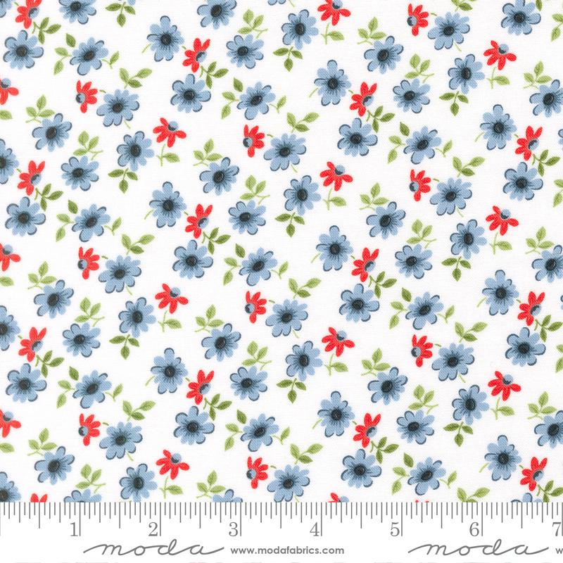 Stars And Stripes Blooms White - Quilt Fabric, zoomed in. Select this picture to zoom back out.