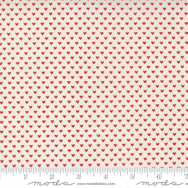 Flirt Tiny Heart Cream Red - Quilt Fabric