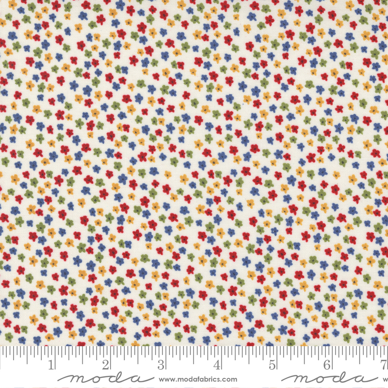 Graze Blooms Vanilla - Quilt Fabric