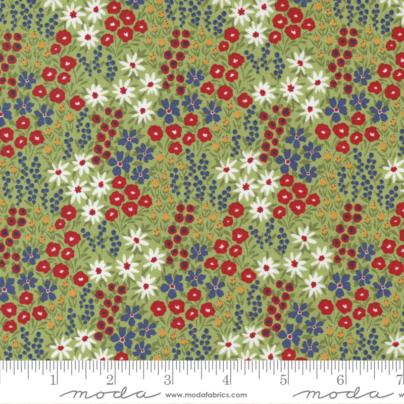 Graze Meadow Green - Quilt Fabric