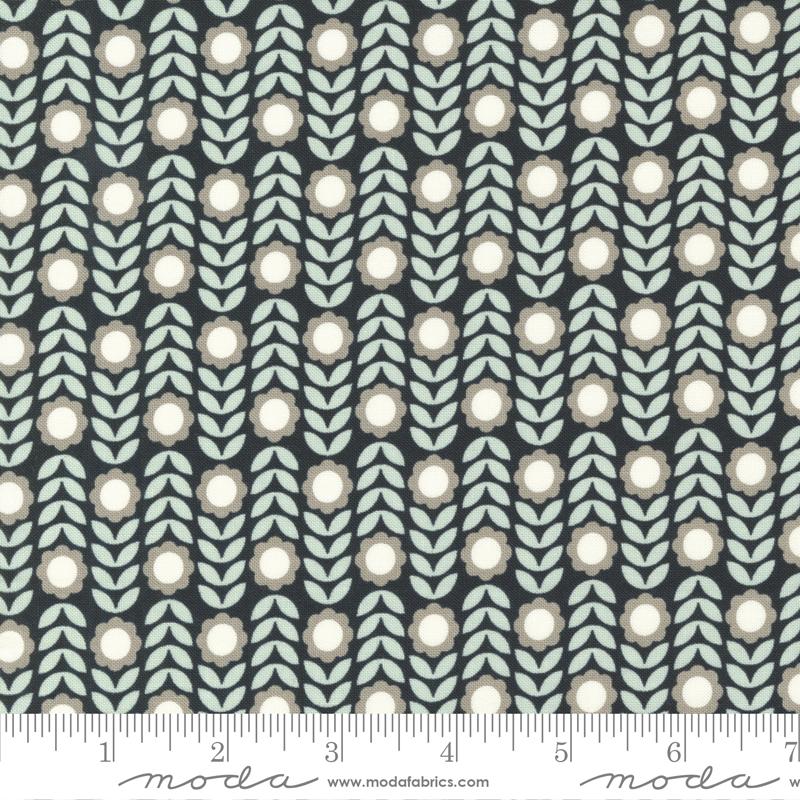 Main Street Black - Flower Shop Florals - Quilt Fabric
