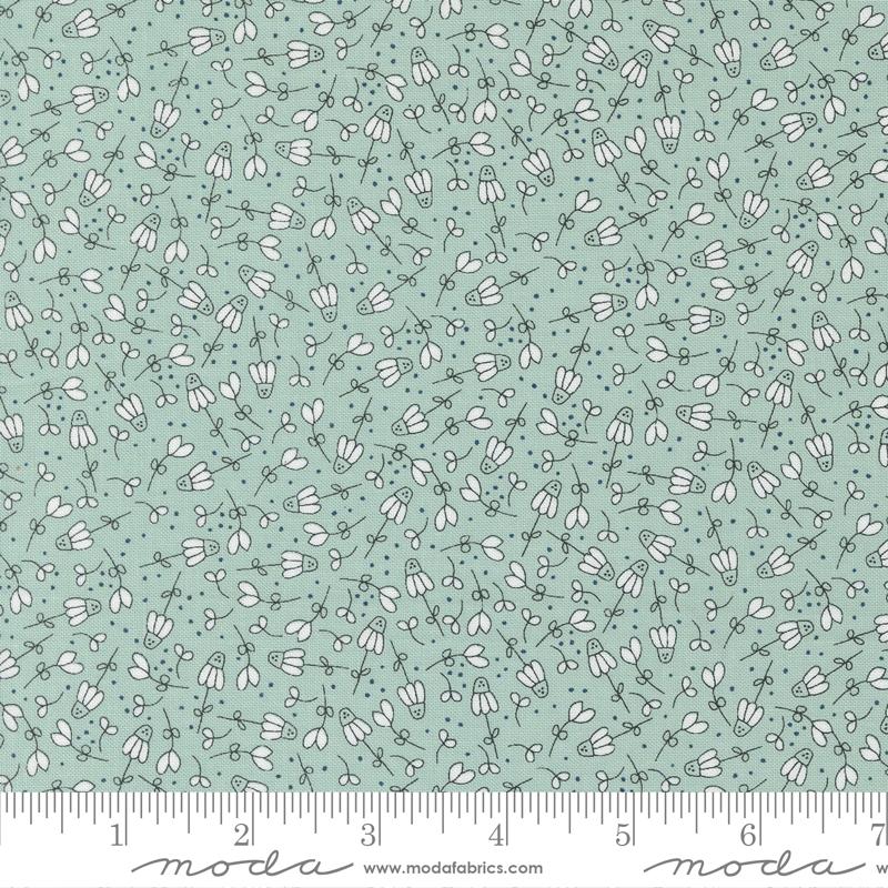 Vintage Flower Garden Aqua - Quilt Fabric