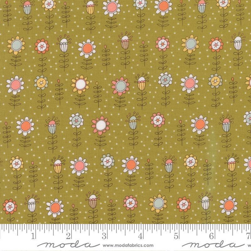 Lucky Bloom Grass - Quilt Fabric