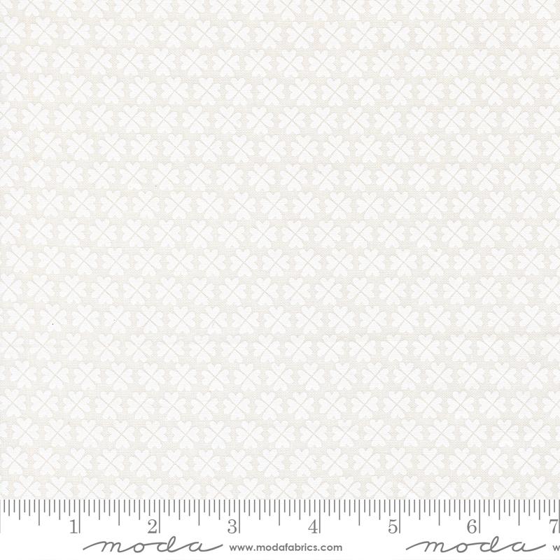 Lucky Feeling Lucky Cloud White - Quilt Fabric