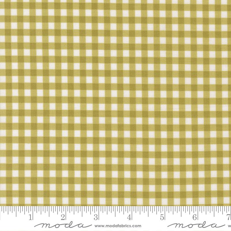 Lucky Gingham Grass - Quilt Fabric