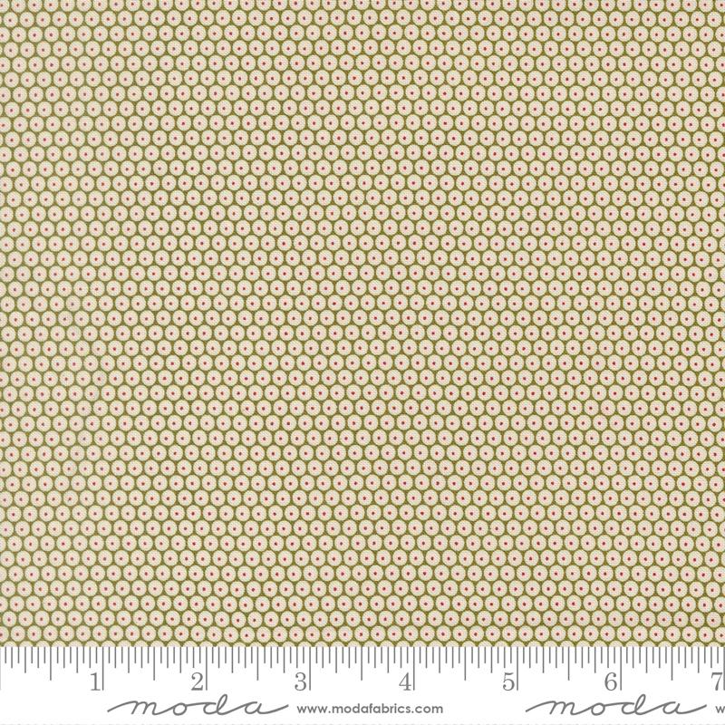 Chilly Snowball Pine - Quilt Fabric