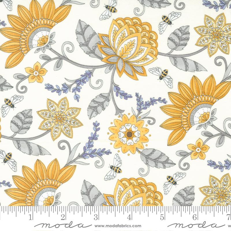 Garden Jacquard Florals Bees - Milk - Quilt Fabric