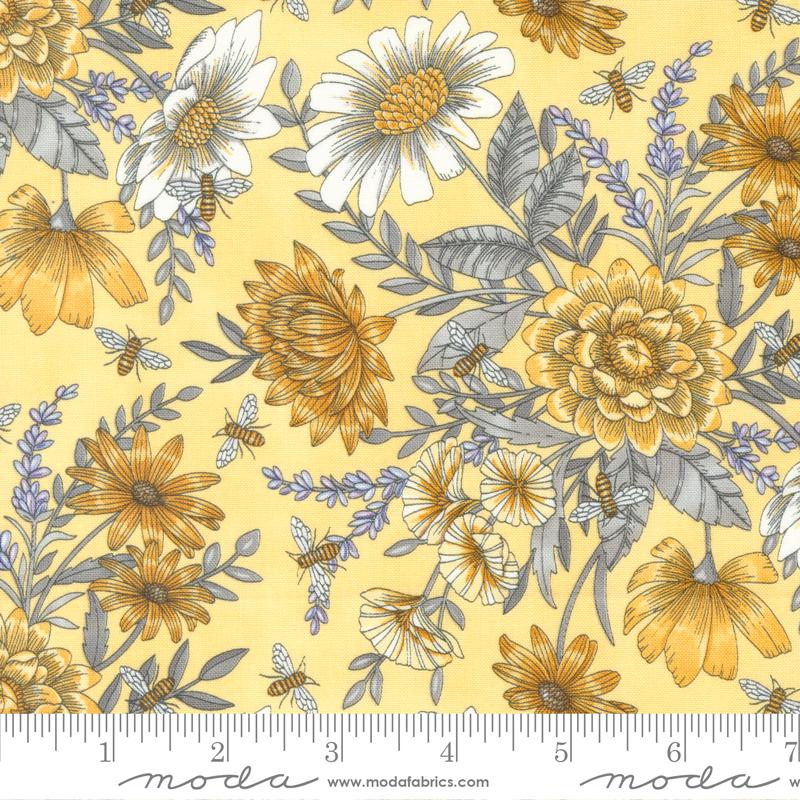 Floral All Over Florals Bees - Honey - Quilt Fabric