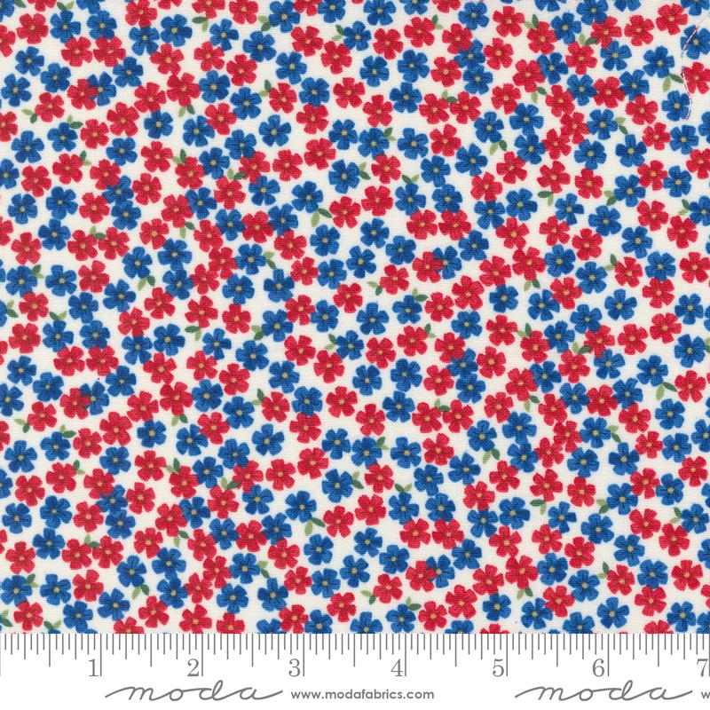 Red White Bloom Flowers - Daisy White - Quilt Fabric