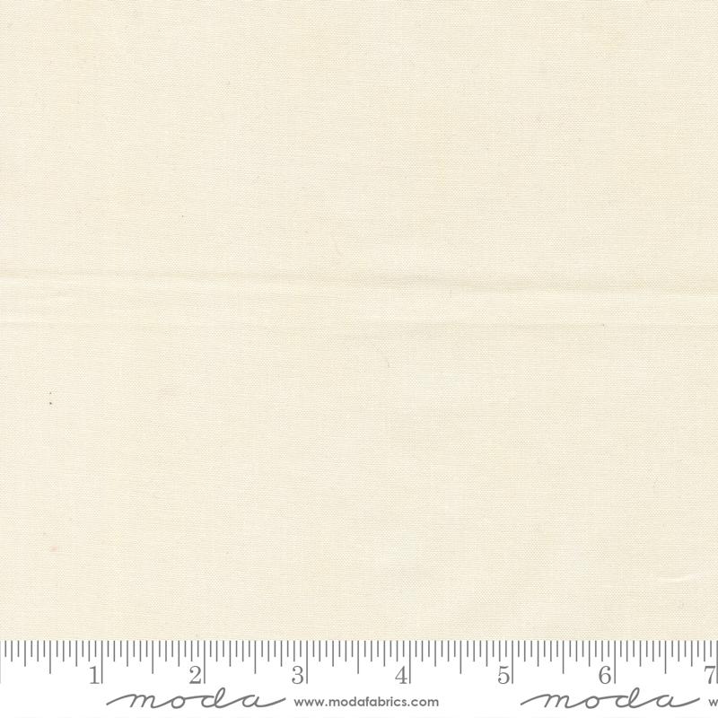 Family Tree Solid Warm White - Quilt Fabric