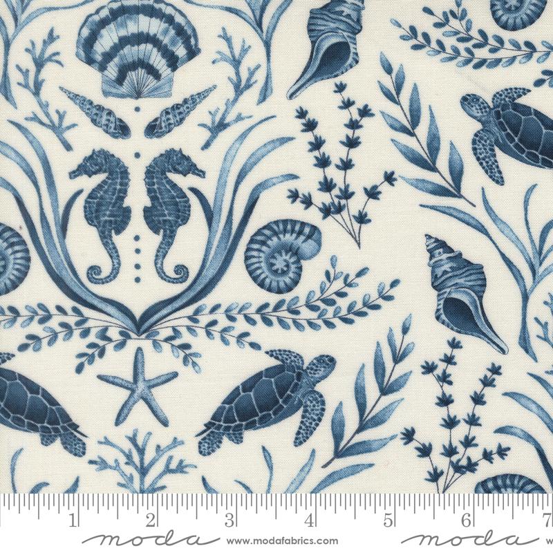 Seaside Seafoam Underwater White - Quilt Fabric, zoomed in. Select this picture to zoom back out.