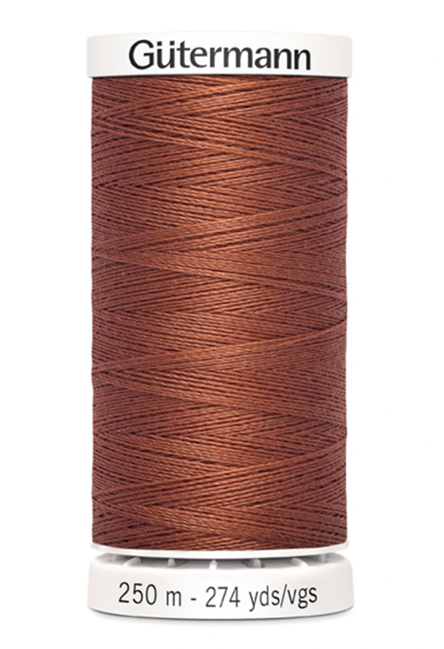 Sew All Polyester Thread 274 yd 560