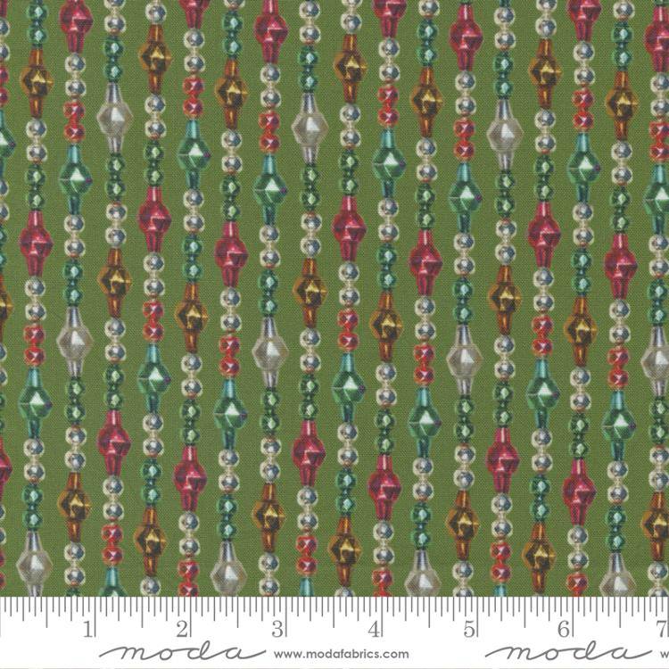 Christmas Faire Evergreen - Glass Garland - Quilt Fabric