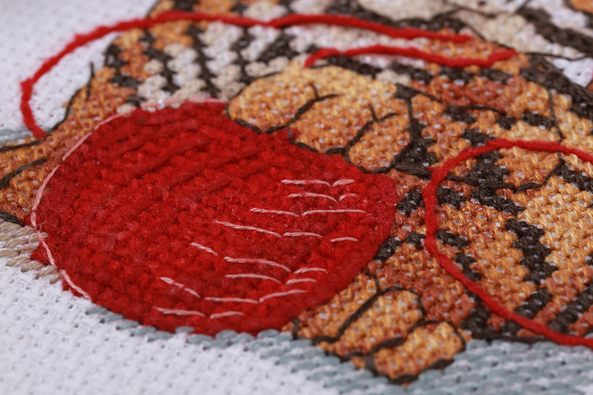 Little Tiger and Yarn Ball - Cross Stitch Kit
