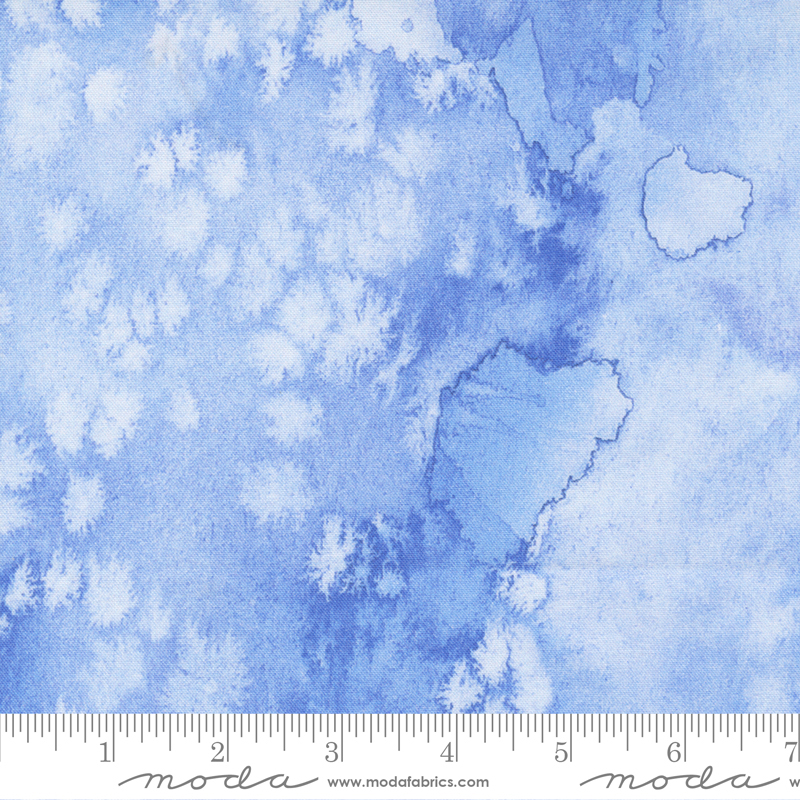 Eufloria Sky - Basics Background Watercolor - Quilt Fabric