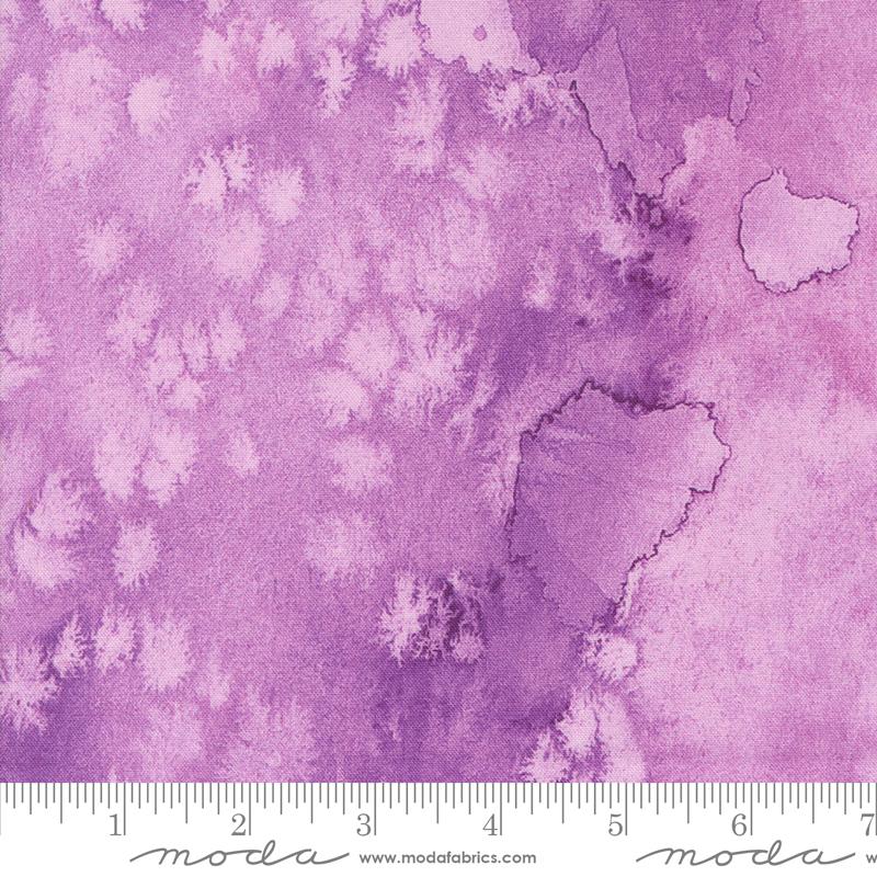 Coming Up Roses Wisteria - Quilt Fabric