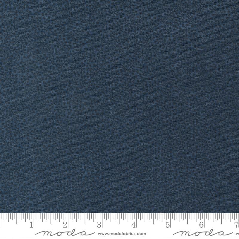Fluttering Leaves Blue Spruce - Quilt Fabric