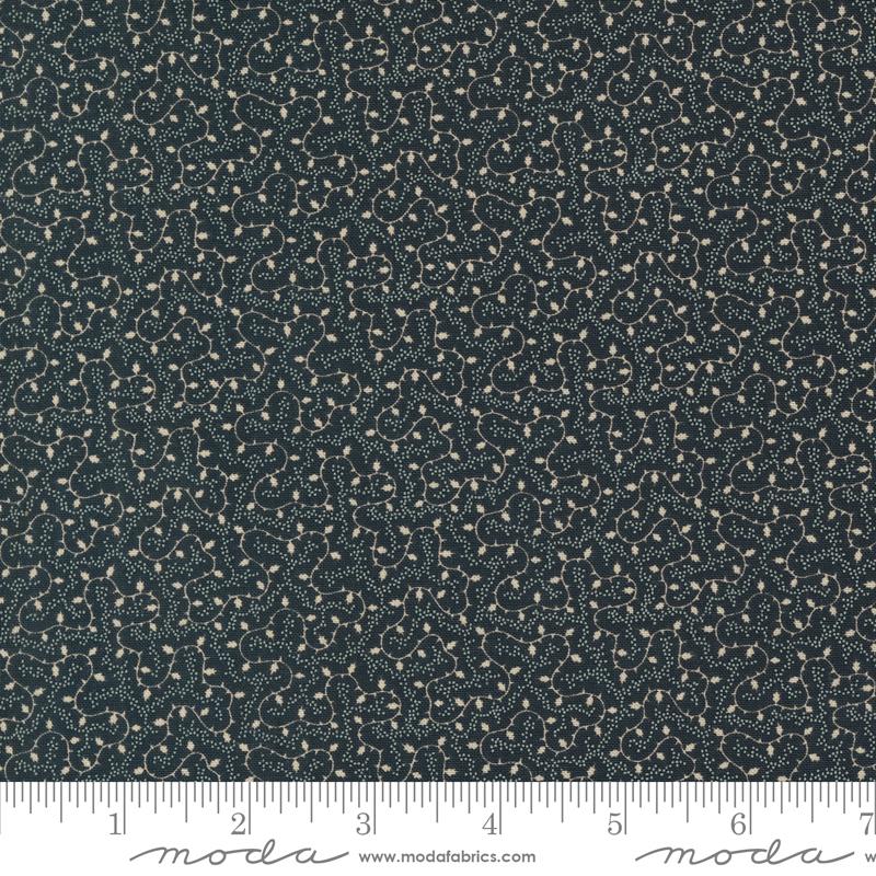 Blackbirds Nest Nesting - Black - Quilt Fabric