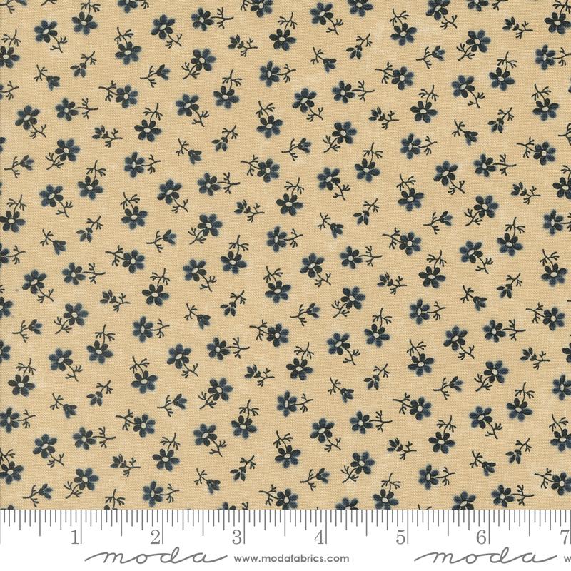 Daisy Lane Dandelion Bluebell - Quilt Fabric