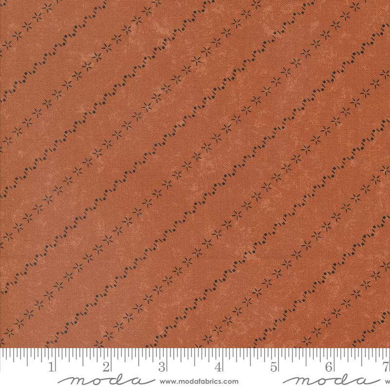 Daisy Lane Tiger Lily - Quilt Fabric