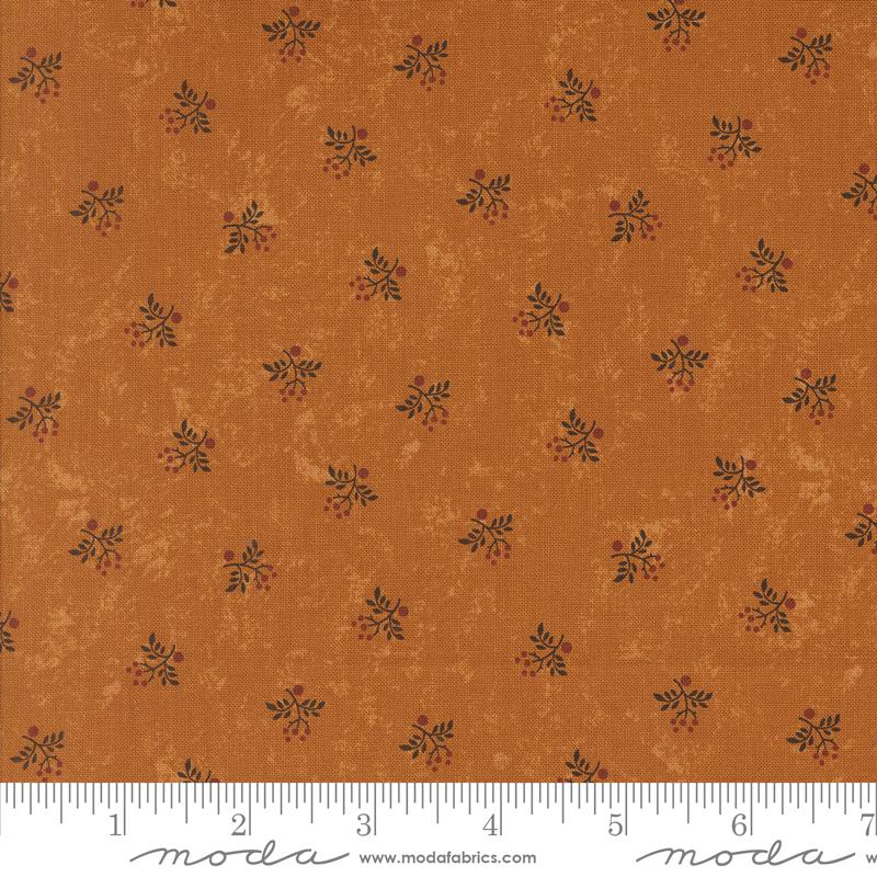 A Vintage Christmas Holly - Gold - Quilt Fabric