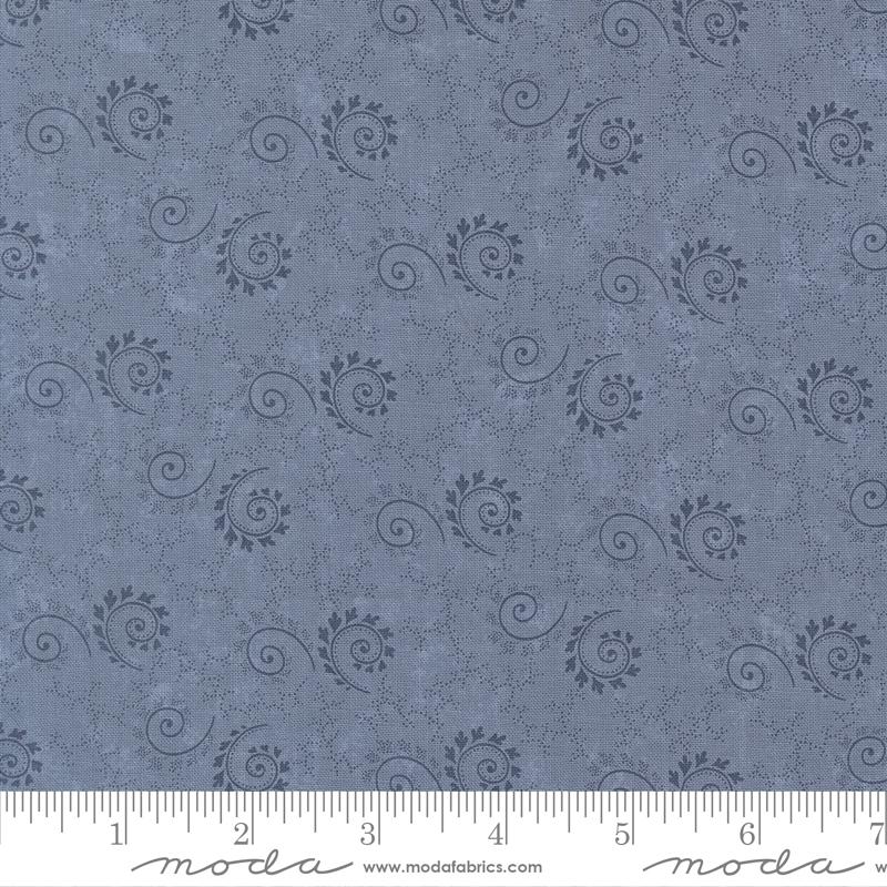 Bluebirds Nest Swirl Light Blue - Quilt Fabric