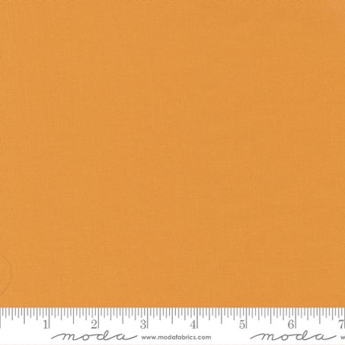 Bella Solids Golden Wheat - Quilt Fabric
