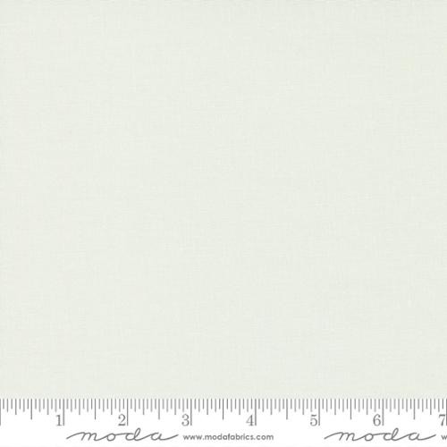 Bella Solids Feather - Quilt Fabric