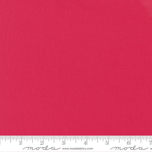 Bella Solids Raspberry - Quilt Fabric