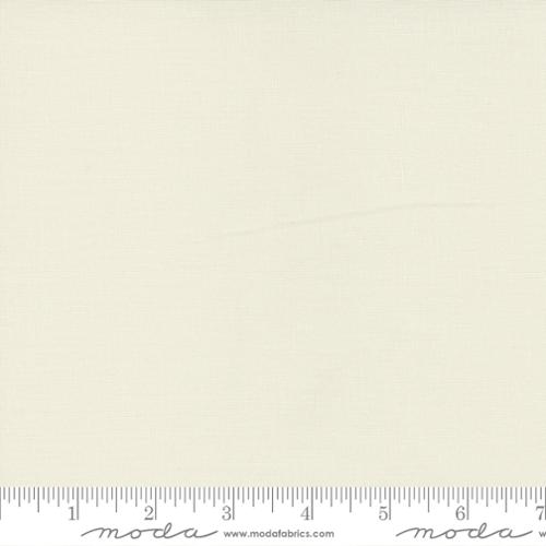 Bella Solids Porcelain - Quilt Fabric