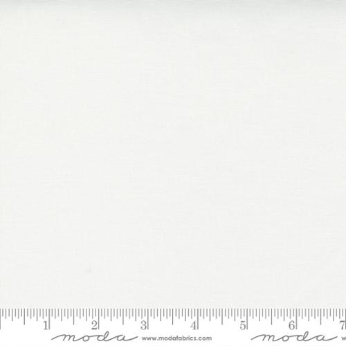 Bella Solids Off White - Quilt Fabric