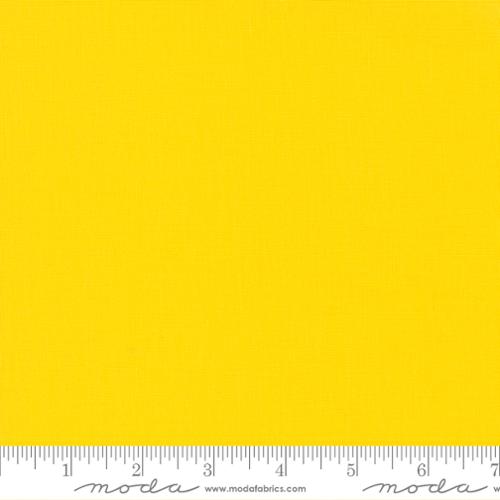 Bella Solids Sunflower - Quilt Fabric