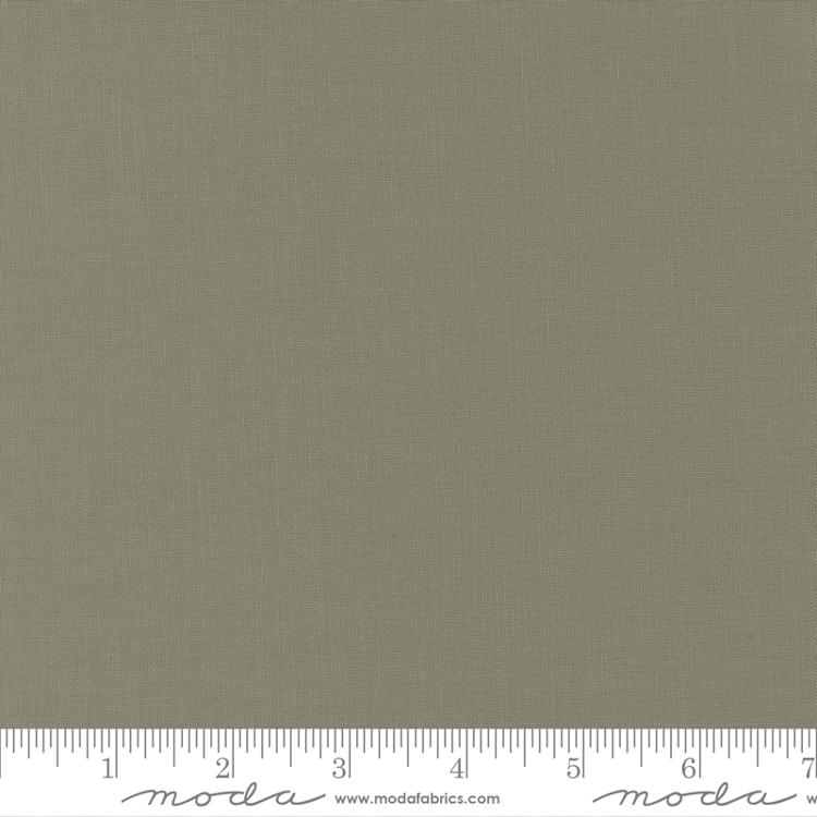 Bella Solids Dove - Quilt Fabric