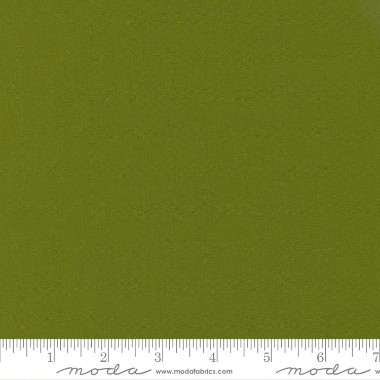 Bella Solids Avocado - Quilt Fabric