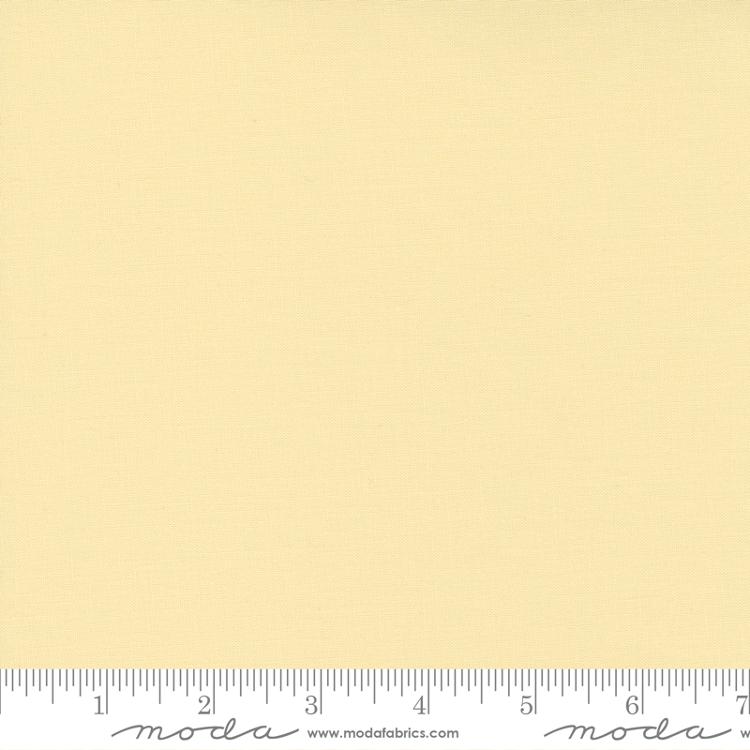 Bella Solids Butter - Quilt Fabric