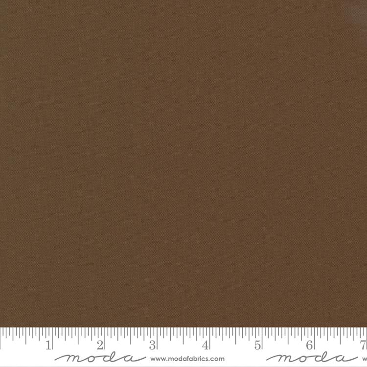 Bella Solids Mocha - Quilt Fabric