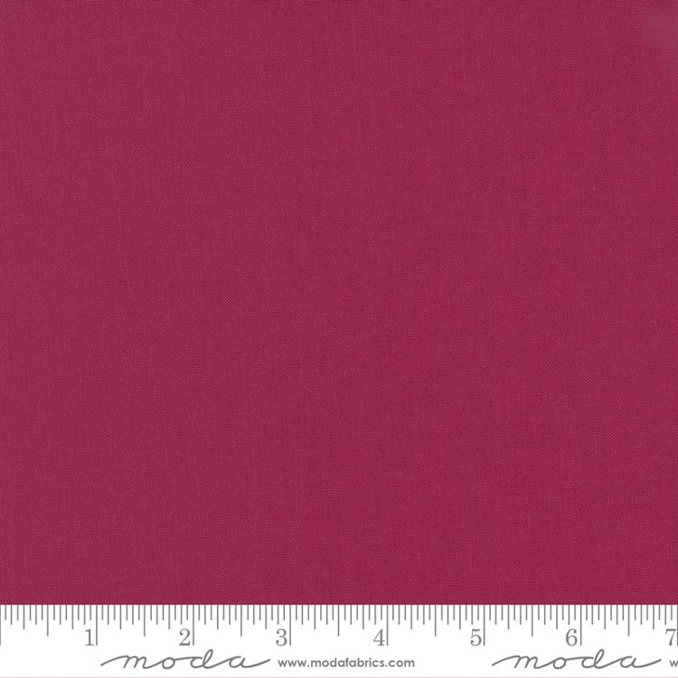 Bella Solids Garnet - Quilt Fabric