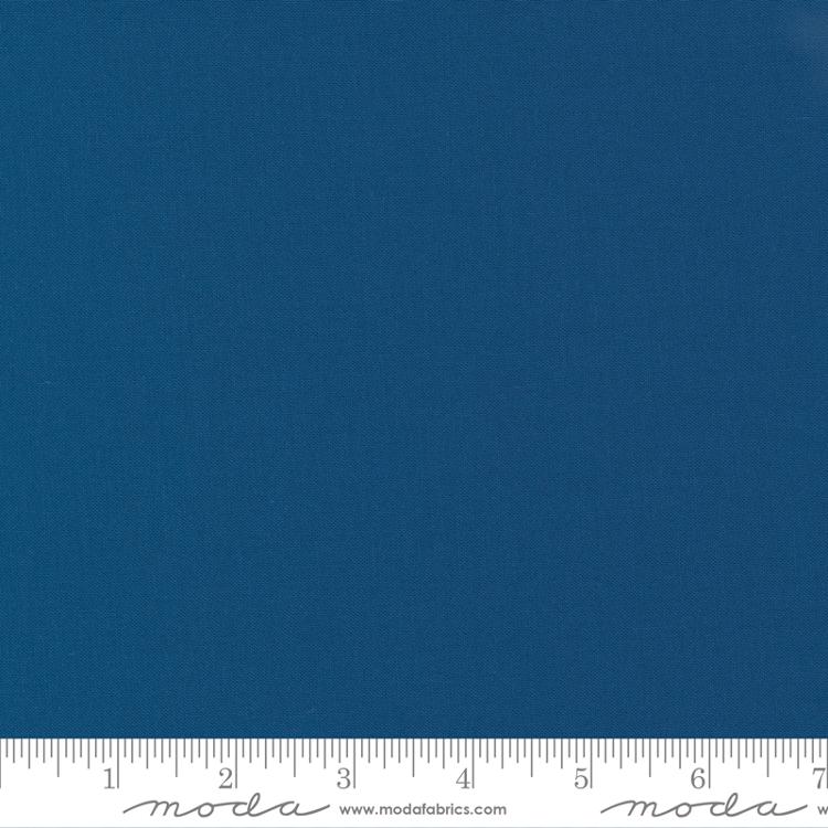 Bella Solids Harbor - Quilt Fabric